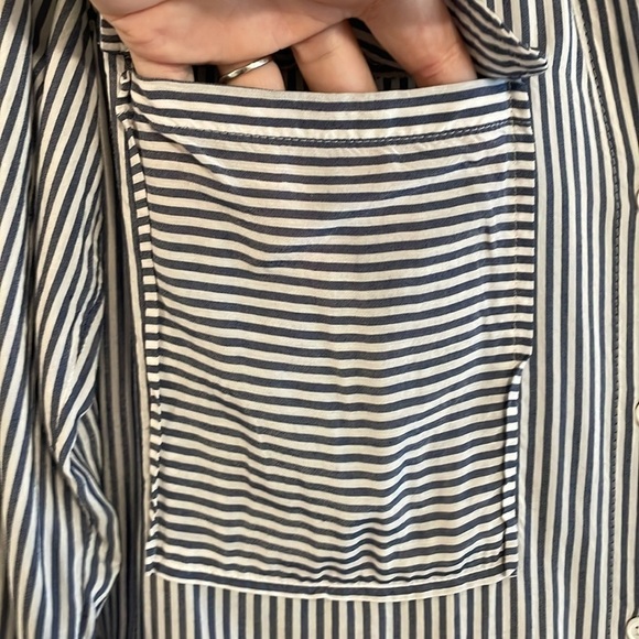 Zara Women’s Button Front Shirt Small Blue Classic Striped Lightweight Causal - Picture 9 of 16